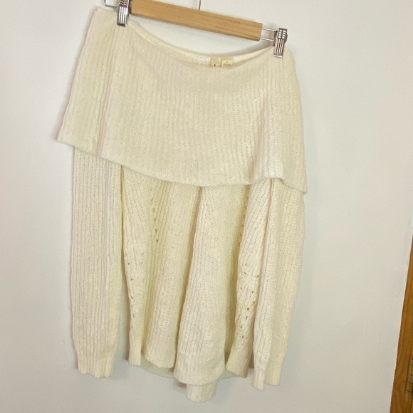 Anthropologie Moth Lucerne Off Shoulder Ecru Chenille Sweater - Picture 11 of 11